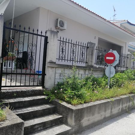 Apartments Christina Vrasná Екстериор снимка