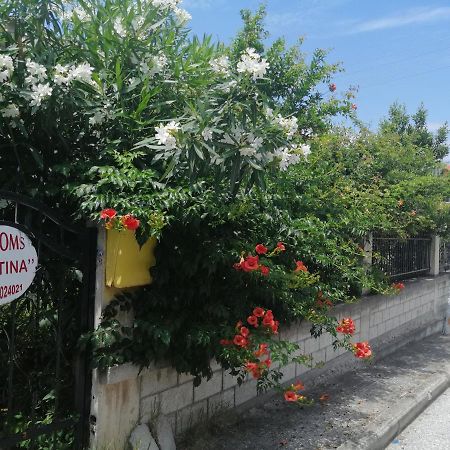 Apartments Christina Vrasná Екстериор снимка
