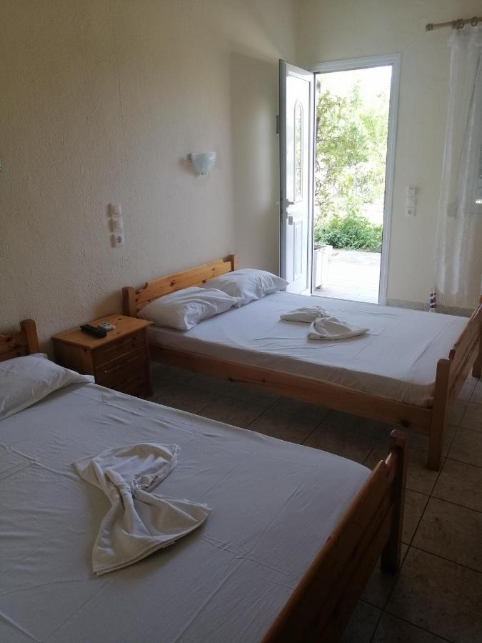 Apartments Christina Vrasná Екстериор снимка