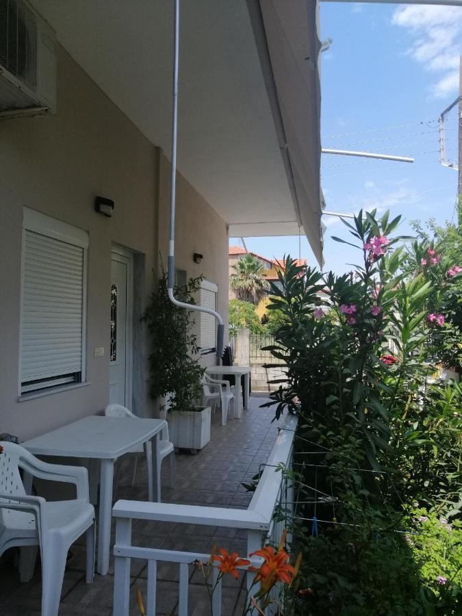 Apartments Christina Vrasná Екстериор снимка