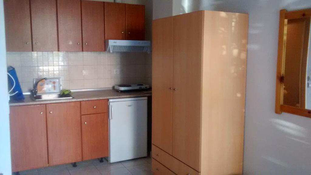 Apartments Christina Vrasná Екстериор снимка